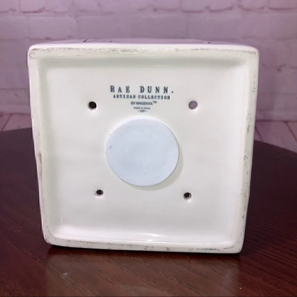 RAE DUNN COLLECTIBLE birdhouse “Vacancy”